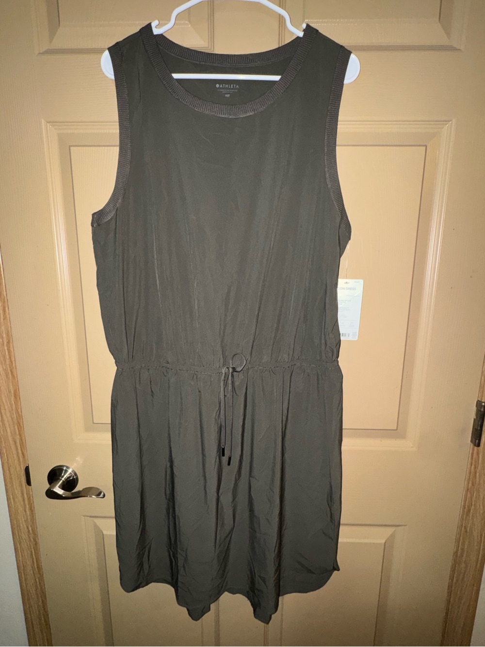 NWT - Athleta Rincon Dress in Mountain Olive (Size XLT)